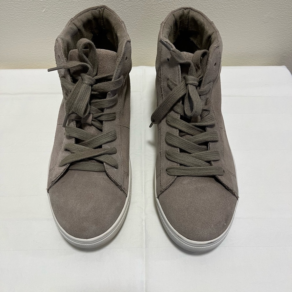 Blondo Waterproof Mid-Top Tech Lace Up Sneakers, Green Suede, Sz 8, Women’s